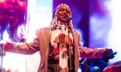 Lauryn Hill and Fugees review – embattled reunion tour turns out to be utterly thrilling