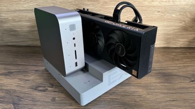 Thunderbolt vs OCuLink external GPU interface-off or: Why I wouldn't touch Thunderbolt with a bargepole for gaming