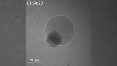 Watch atoms fuse into world's 'smallest bubble' of water in 1st-of-its-kind 'nanoscale' video