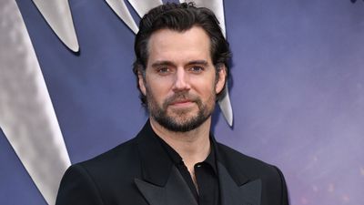 Henry Cavill will take a break from PC gaming and Warhammer to go film a Voltron movie this fall