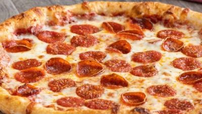 Popular pizza chain flags worrisome trend