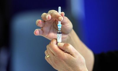 More than 1,200 patients at Sydney GP clinic given less effective vaccines due to storage issues