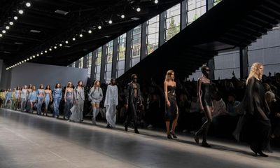 Fashion experts raise concern about return to ‘extremely thin models’