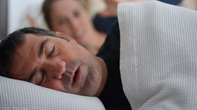 Think you have sleep apnea? Experts share the 5 main symptoms and what to do