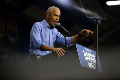 Obama faces fury after ‘lecturing’ Black men for not backing Harris because she’s a woman