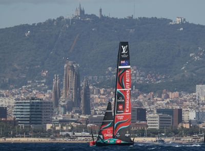 New Zealand Enjoy Perfect Start To America's Cup Defense Over Britain