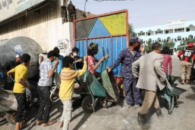 Food Crisis Escalates In Gaza As Aid Distribution Halted