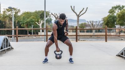 I tried this trainer's simple kettlebell routine and got a full-body workout in 20 minutes