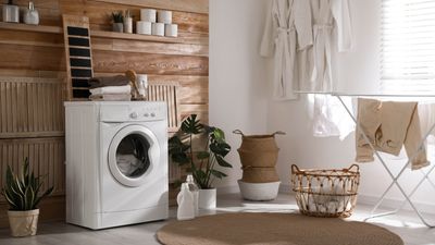 5 tips on how to dry clothes indoors without a clothes dryer