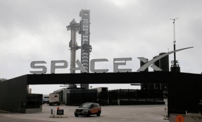 Starship Spacecraft Continues Journey After Super Heavy Booster Success