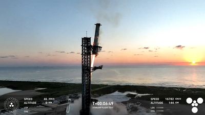 SpaceX ‘catches’ giant Starship rocket booster in fifth flight test