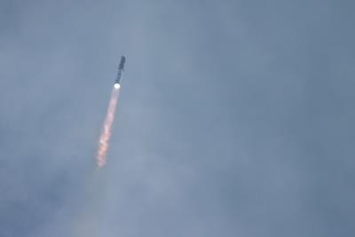 Spacex Successfully Tests Starship Splashdown Maneuver In Ocean