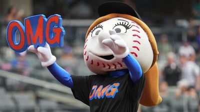 What is the 'OMG' Sign the Mets Celebrate With? Full Origin Story