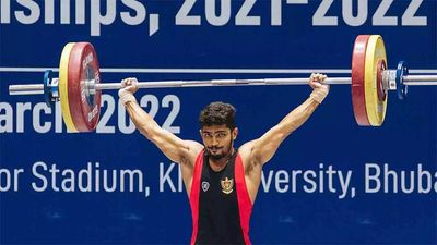 Muthupandi Raja 'lifts' himself up from the dumps