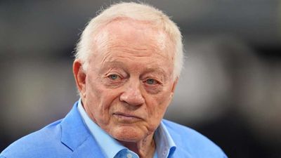 Jerry Jones, Cowboys Had Such an Awkward Walk Back to Locker Room After Loss to Lions