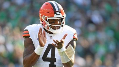 Browns' Kevin Stefanski Explains Why He's Sticking With Deshaun Watson