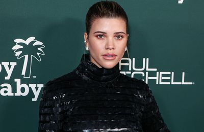 Sofia Richie started having contractions six weeks before giving birth: 'I was terrified'