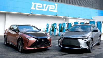 Toyota, Lexus EVs Get Free Fast Charging In NYC In Boost For Ride-Hail Drivers