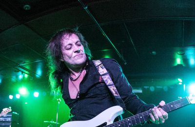 Ozzy Osbourne's former guitarist Jake E Lee 'shot multiple times' while walking dog