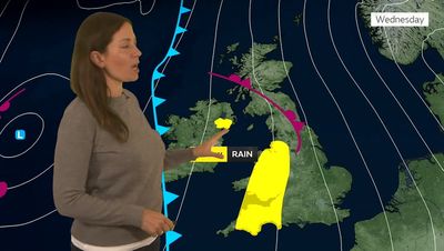 Temperatures could hit 22C in London today as summer weather makes return after chilly weekend