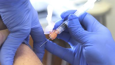 Seasonal flu, Covid vaccine drive kicks-off across France