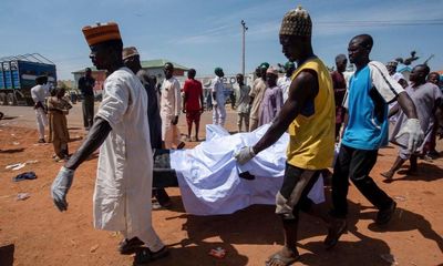 Explosion kills scores of Nigerians collecting fuel from crashed tanker