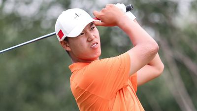 Chinese Star Wenyi Ding Turns Pro After Glittering Amateur Career