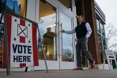 Trump-appointed judge blocks Alabama’s mass voter purge just weeks before Election Day