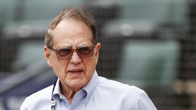 White Sox Owner Jerry Reinsdorf Open to Sale After Record-Breaking 121-Loss Season