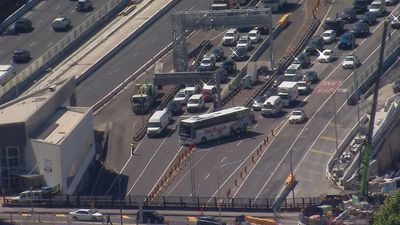 Second Person Confirmed Dead In Horrific Sydney Harbour Bridge Crash