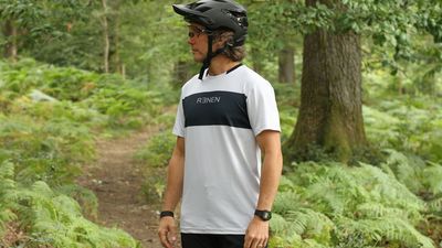 Renen Flow MTB jersey review – stylish aesthetic with performance to match