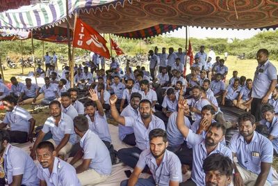 Samsung 'Will Not Take Action Against (Indian) Workers In Illegal Strike' After Month-Long Standoff Ends