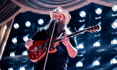 Chris Stapleton review – bringing southern comfort to the Manchester drizzle