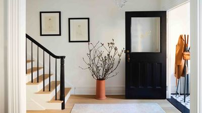 How To Organize An Entryway With No Storage Space — 5 Simple Solutions You Should Try