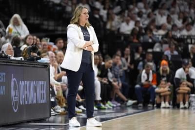 Sabrina Ionescu's Clutch 3-Pointer Lifts Liberty To Victory