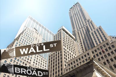 Stocks Rally on Solid US Economic News and Chip Stock Strength