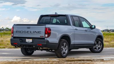 Honda Needs a New Ridgeline: Review