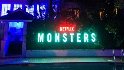 Netflix Clobbers Third-Quarter Estimates, Guides Above Views