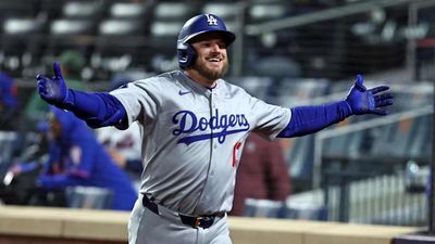 Dodgers' Max Muncy Sets New MLB Playoff Record With Feat vs. Mets