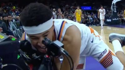 Kevin Harlan Goes on Epic Rant After Devin Booker Crashes Into Table, Ruins NFL Notes