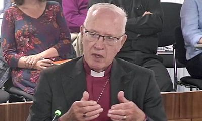 Former archbishop of Canterbury urges C of E bishops in Lords to back assisted dying bill