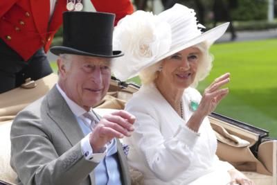 Royal Visit Reignites Debate On Australia's Constitutional Links