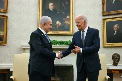 Biden tells Netanyahu: Now is the opportunity to seek peace in Gaza