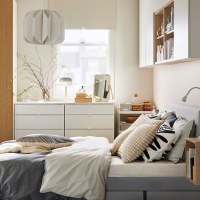 3-minutes with an Ikea storage expert solved a bedroom dilemma I’ve been struggling with most of my life – and it only costs £2