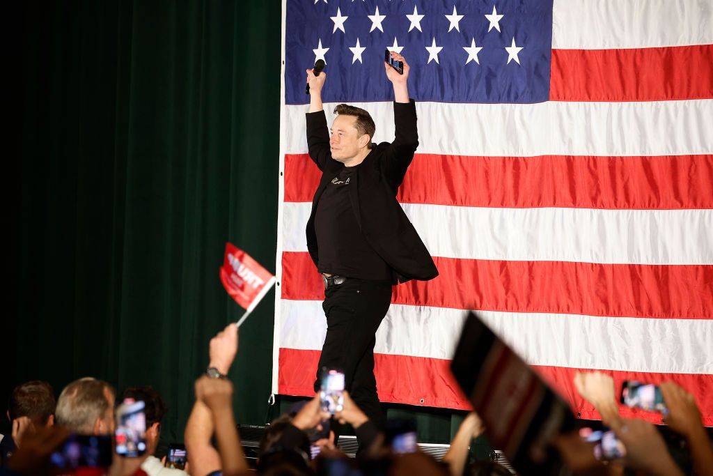 Elon Musk Offers 100 To People To Sign 'Free Speech'…