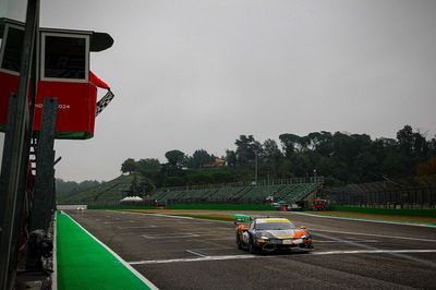 Ferrari Challenge | Imola, Coppa Shell + 488, Race 2: Wins for Hassid and Wietlisbach