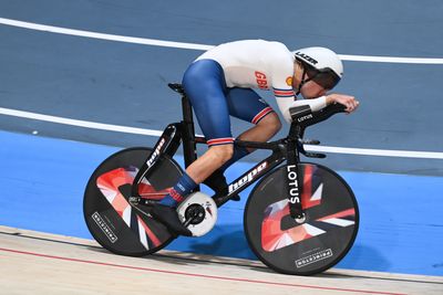 'Total shock' - Josh Charlton breaks Filippo Ganna's individual pursuit world record