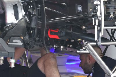 FIA inspecting front bib adjusters on more F1 cars in Austin