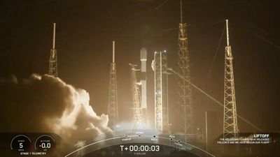 SpaceX launches 20 Starlink internet satellites from Florida (video)