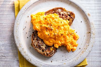 How to make the perfect scrambled eggs